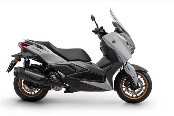 YAMAHA XMAX 300 CONNECTED ABS 